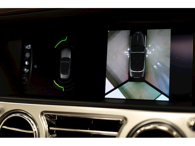 Rolls-Royce Dawn V12 - U400056825