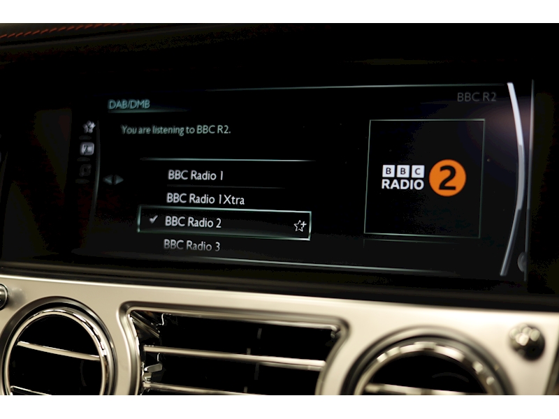 Rolls-Royce Dawn V12 - U400056825