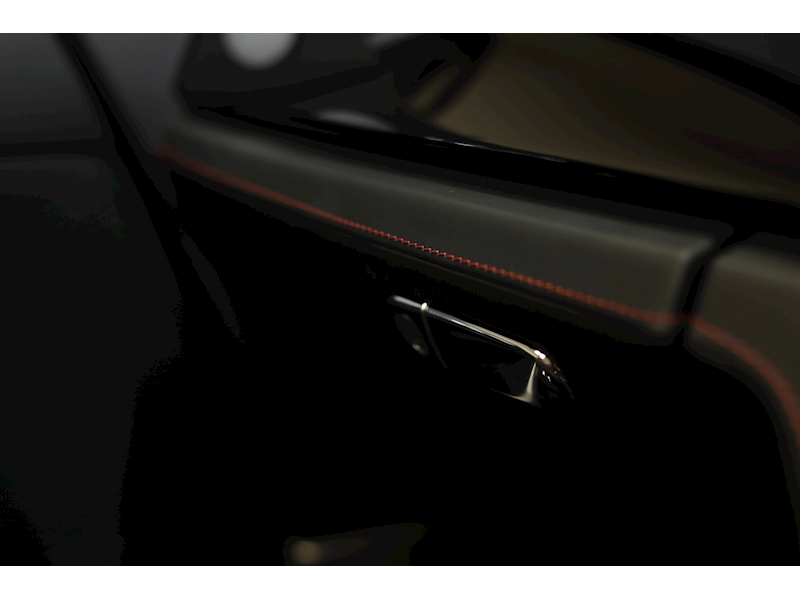 Rolls-Royce Dawn V12 - U400056825