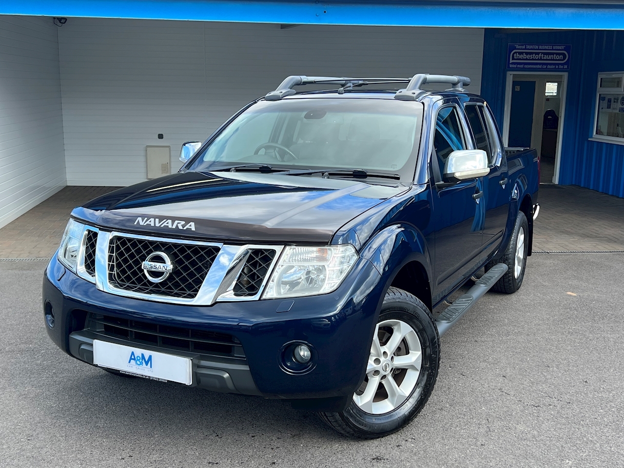2.5 dCi Tekna Double Cab Pickup 4dr Diesel Manual 4WD (Euro 5) (222 g/km, 188 bhp)