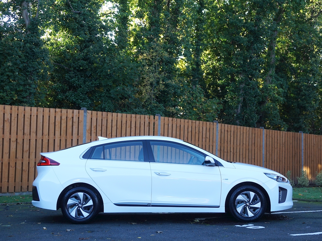 Ioniq Premium Hatchback 1.6 DCT Petrol Hybrid