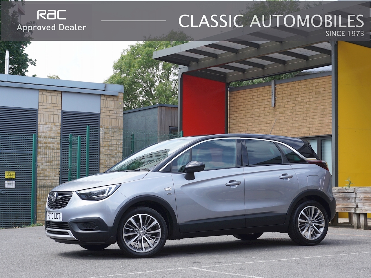 Used 2020 Vauxhall Crossland X Griffin For Sale in Surrey (U16761