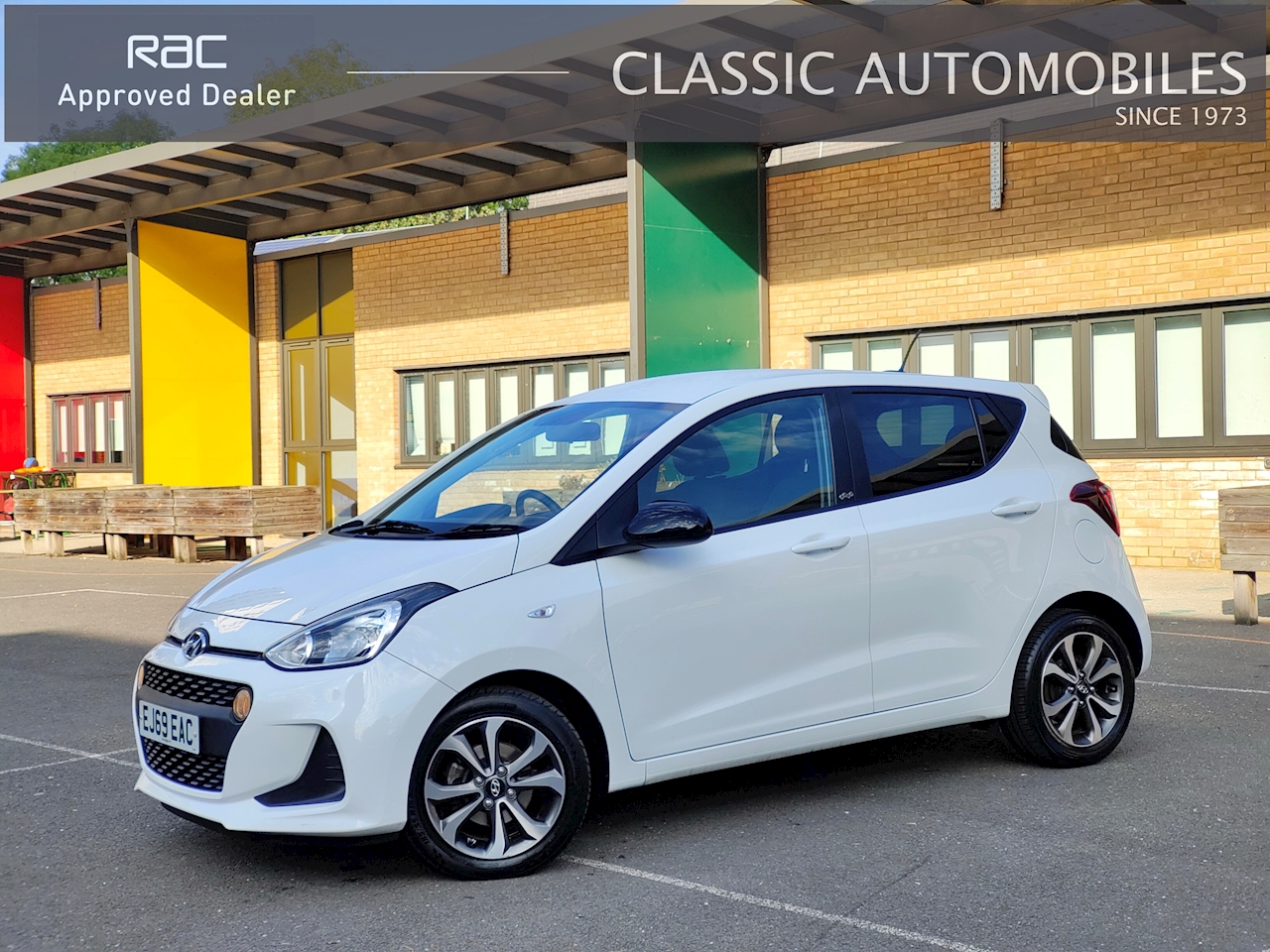 Used 2019 Hyundai i10 Play For Sale in Surrey (U16860)