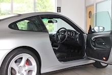 Porsche 911 3.6 (996) C4S Coupe - Thumb 13