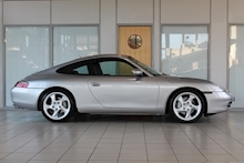 Porsche 911 3.4 (996) Carrera 4 - Thumb 5