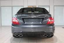 Mercedes-Benz C Class C63 V8 AMG - U217402