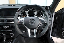Mercedes-Benz C Class 6.3 C63 V8 AMG - Thumb 22