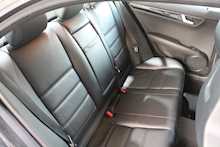 Mercedes-Benz C Class C63 V8 AMG - U217402