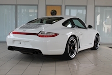 Porsche 911 3.8 (997) 3.8 C4'S' Coupe Manual - Thumb 3