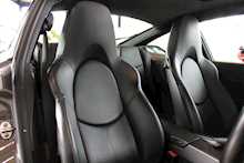 Porsche 911 (997) 3.6 Turbo Manual - U2309