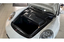 Porsche 911 3.8 (997) 3.8 GTS Manual - Thumb 26