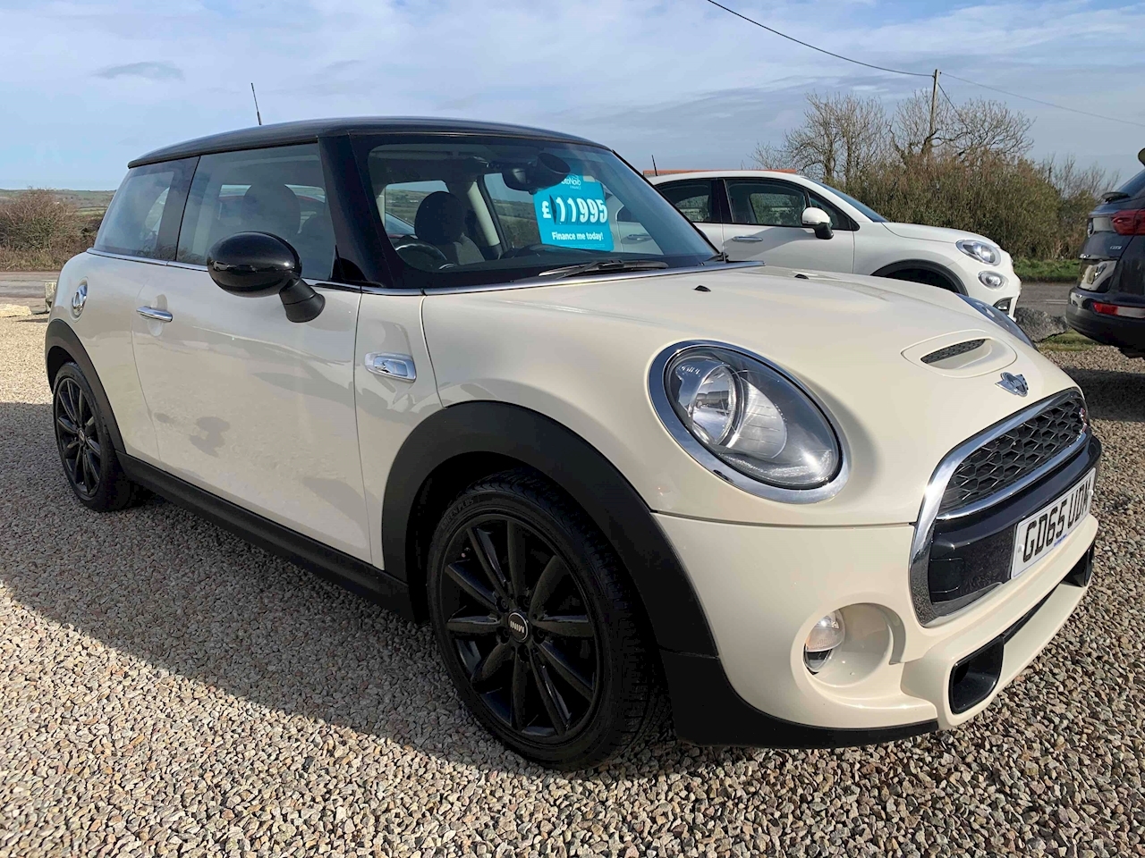 Used 2015 MINI Hatch Cooper S 3Door Hatch For Sale in Cornwall (U12083) Chris Nicholls Motors Ltd