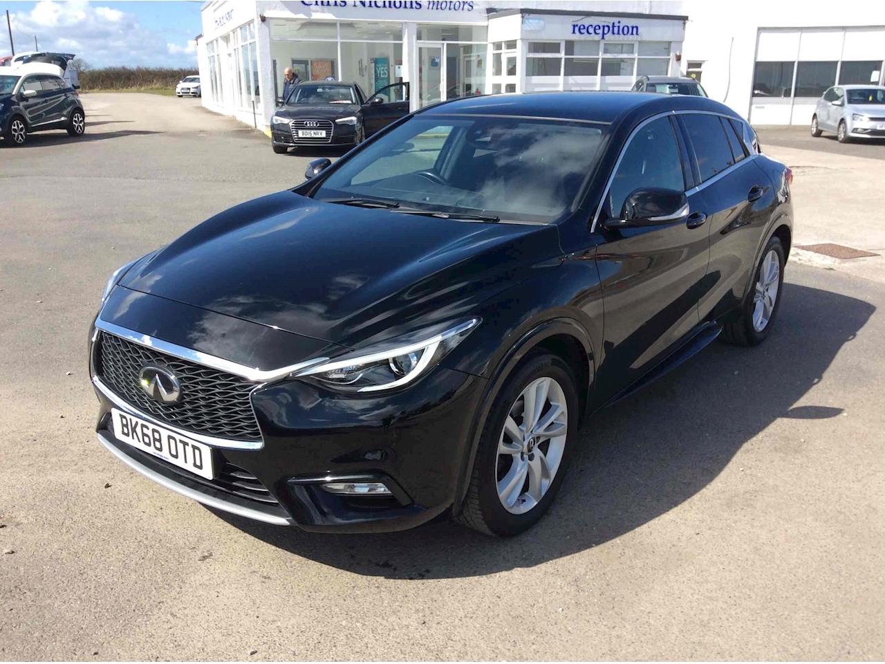 Used 2018 Infiniti Q30 T Luxe For Sale in Cornwall (U12996) Chris