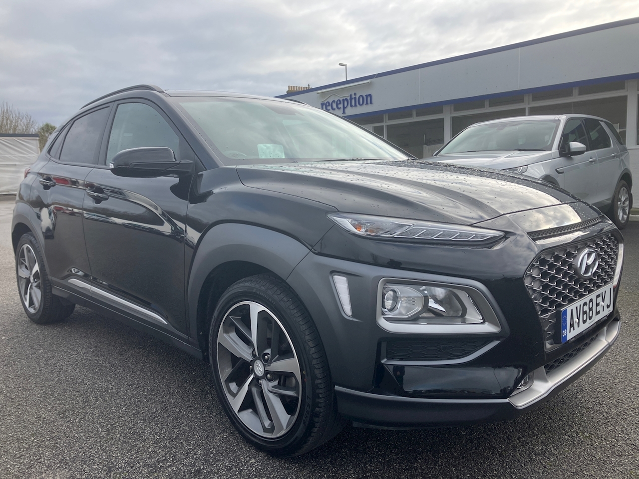 Used 2018 Hyundai KONA T-GDi Blue Drive Premium SE For Sale in Cornwall ...