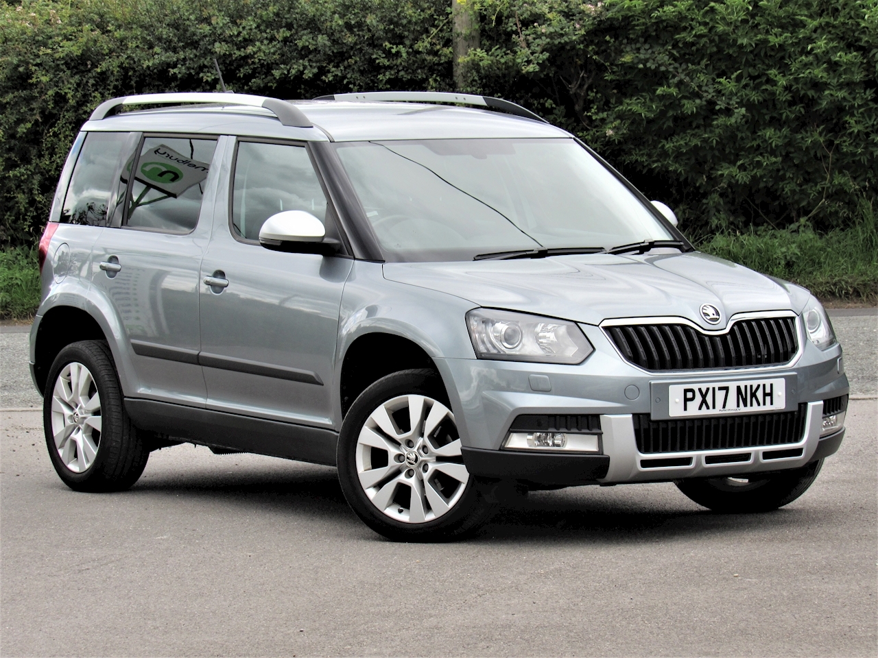 Used 2017 SKODA Yeti SE L Drive 1.2 5dr Outdoor Manual Petrol For Sale