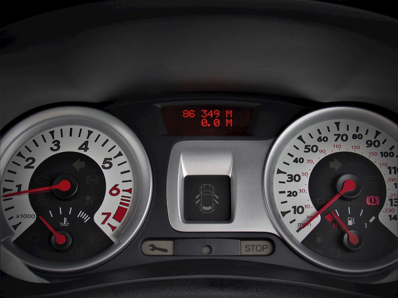 2.0 VVT Dynamique S Hatchback 3dr Petrol Manual (173 g/km, 138 bhp)