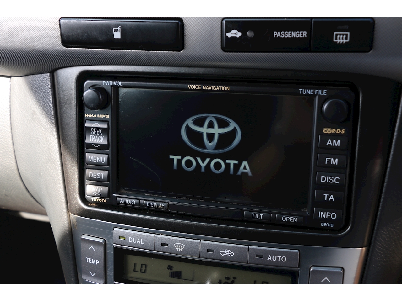 Used 2007 Toyota D4D 2.2 TR ESTATE 5DR DIESEL MANUAL, TOUCH SCREEN