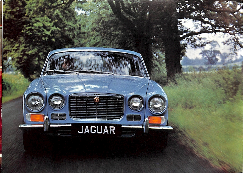 Jaguar XJ6 Series 1 Multi Lingual Brochure, 2.8 and 4.2 Models #9.68 1968 Image 4