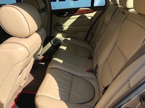 Xj V6 Sovereign Saloon 3.0 Automatic Petrol