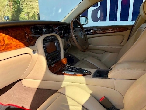 Xj V6 Sovereign Saloon 3.0 Automatic Petrol
