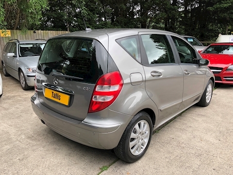 A Class Diesel Hatchback A180 CDI Elegance SE 5dr