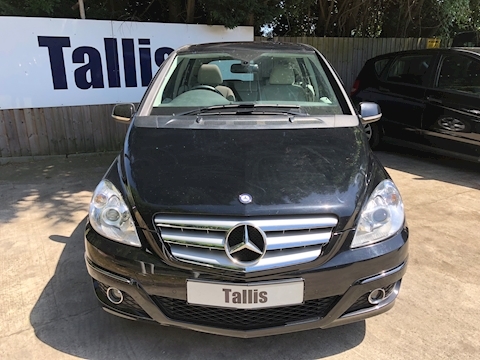 B-Class B200 Se Mpv 2.0 Cvt Petrol