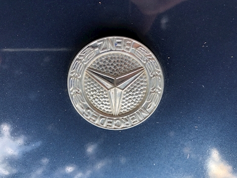 300 Gdl Auto 3.0 5dr Estate Automatic Diesel