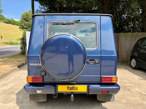 300 Gdl Auto 3.0 5dr Estate Automatic Diesel