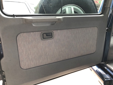 300 Gdl Auto 3.0 5dr Estate Automatic Diesel