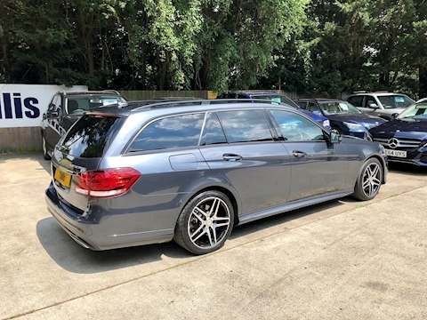 E Class E300 Bluetec Hybrid Amg Night Edition Estate 2.1 Automatic Diesel/Electric