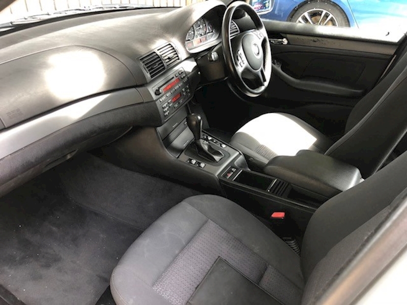 BMW 3 Series 325I Se Touring Estate 2.5 Automatic Petrol