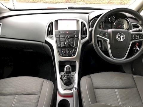 Astra Sri Cdti Ecoflex S/S Estate 2.0 Manual Diesel