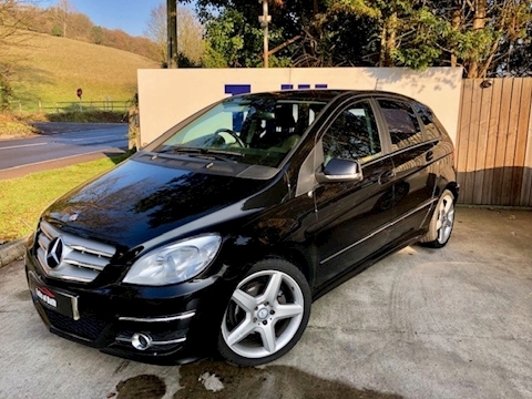 B200 Sport Cdi B200 Sport Cdi Auto Mpv 2.0 Cvt Diesel