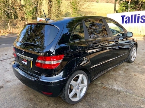 B200 Sport Cdi B200 Sport Cdi Auto Mpv 2.0 Cvt Diesel