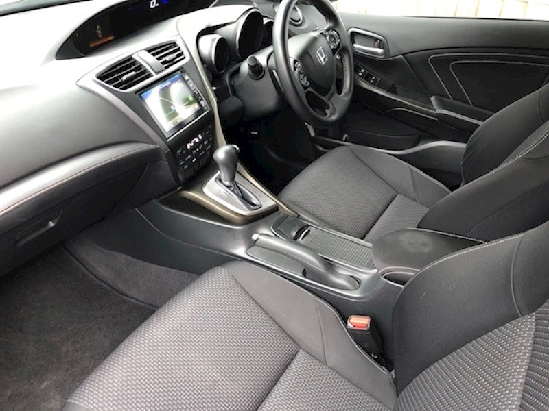 Honda Civic I-Vtec Sport Navi Hatchback 1.8 Automatic Petrol