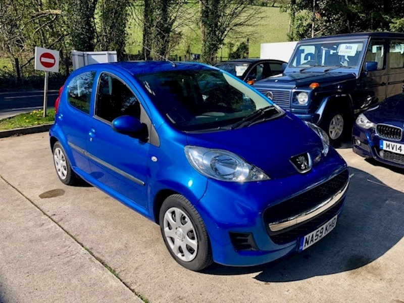Peugeot 107 Urban Hatchback 1.0 Semi Auto Petrol