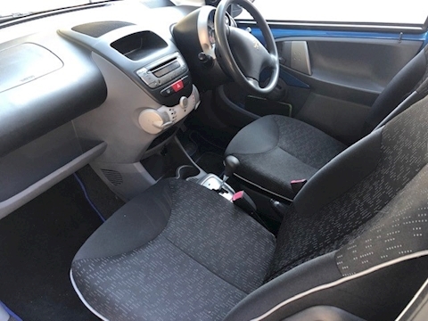 107 Urban Hatchback 1.0 Semi Auto Petrol