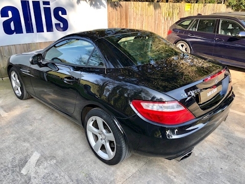 Slk Slk200 Blueefficiency Edition 125 Convertible 1.8 Manual Petrol