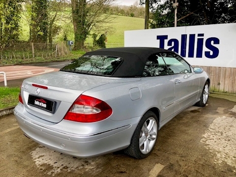 Clk Clk350 Avantgarde Convertible 3.5 Automatic Petrol