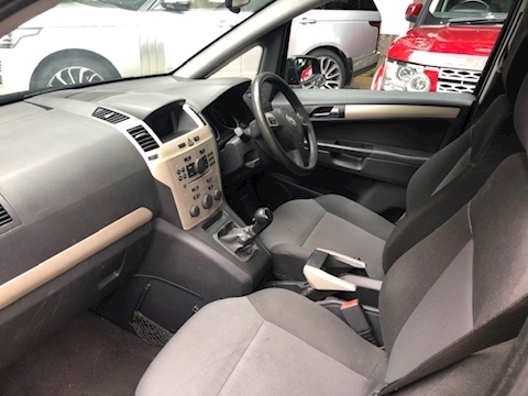 Zafira Exclusiv Mpv 1.8 Manual Petrol