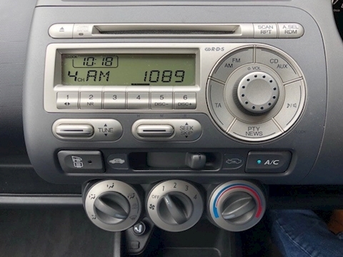 Jazz Dsi Se Hatchback 1.3 Manual Petrol