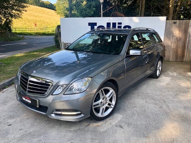 Mercedes-Benz E Class E250 Cdi Blueefficiency Avantgarde Ed125 Estate 2.1 Automatic Diesel