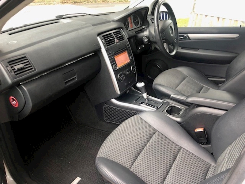 Mercedes-Benz B-Class B180 Cdi Sport Mpv 2.0 Cvt Diesel