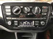 Volkswagen Up Move Up 
