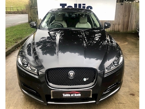 Xf V6 S Premium Luxury Saloon 3.0 Automatic Diesel