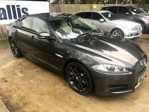 Xf V6 S Premium Luxury Saloon 3.0 Automatic Diesel