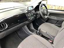 Volkswagen Up Move Up 
