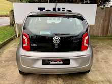 Volkswagen Up Move Up 