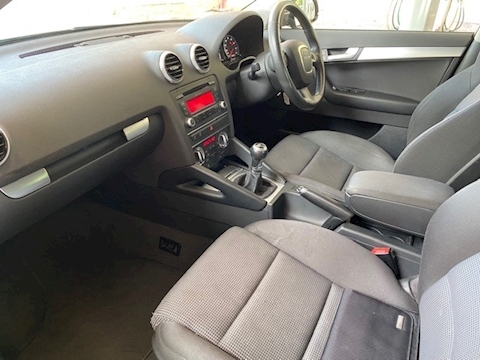 A3 Sport Sportback 1.6 Manual Diesel