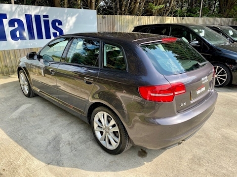 A3 Sport Sportback 1.6 Manual Diesel